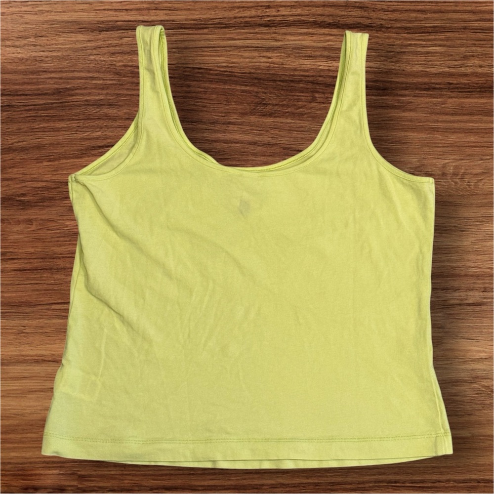 Cabi Key Lime Summer Sweater 2 Piece Set Size M - Picture 5 of 9